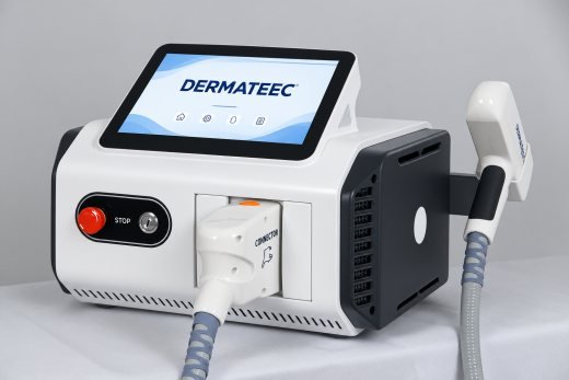 Dermateec Portable Q Switch ND YAG Laser Tatto Removal Machine (US FDA Approved) — Pico Laser Machine by Dermateec